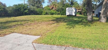 720 COUNTRY CLUB ROAD N