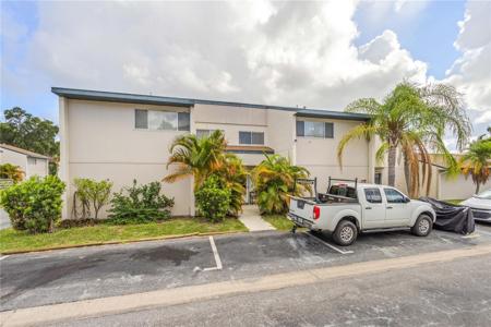 985 WHITMAN DRIVE