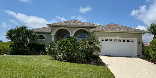 18 MAHOE DRIVE N