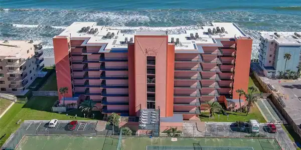 4141 S ATLANTIC