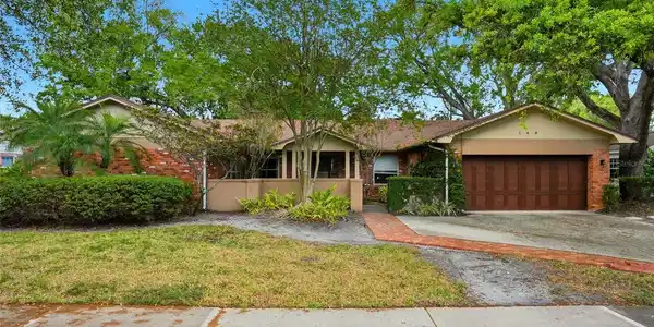 149 W DAVIS BOULEVARD