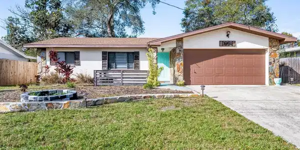 354 TWIN LAKE DRIVE