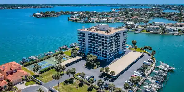 240 SAND KEY ESTATES DRIVE