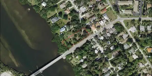 2050 MANASOTA BEACH ROAD