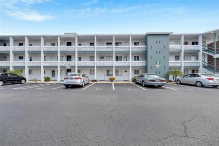 5933 17TH STREET W