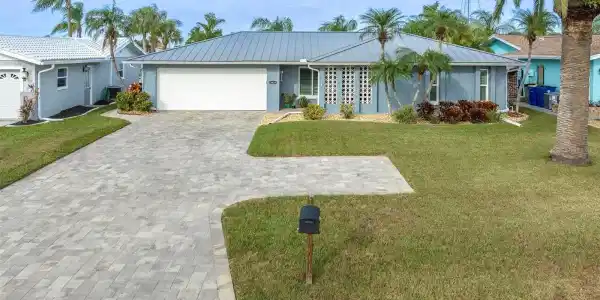 3619 FLORAMAR TERRACE