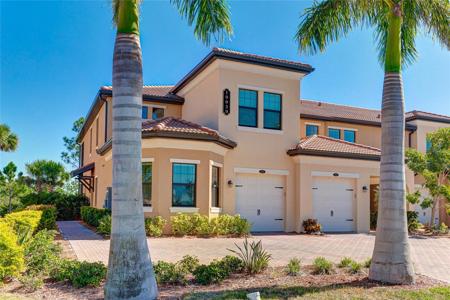 10039 CROOKED CREEK DRIVE