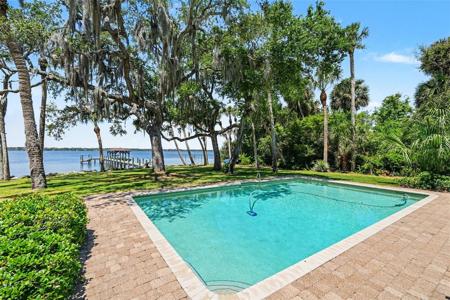 4137 CROOKED MILE ROAD