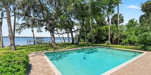 4137 CROOKED MILE ROAD