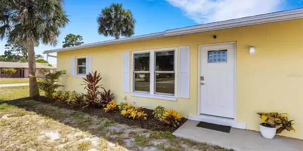 5231 POMPANO ROAD