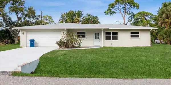 864 GULL ROAD