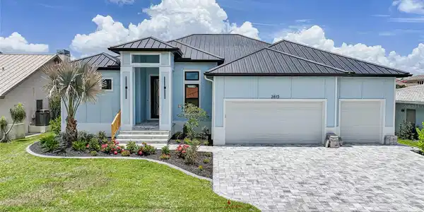 2815 CORAL WAY