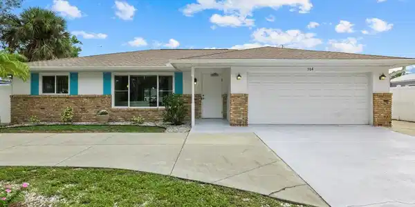 504 CENTER ROAD