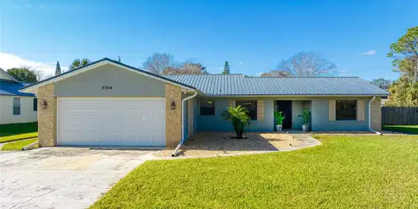 2304 YULE TREE DRIVE