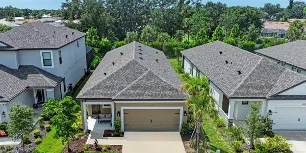 15113 SHADY PALMS LANE
