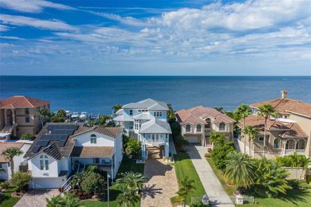 5245 WESTSHORE DRIVE