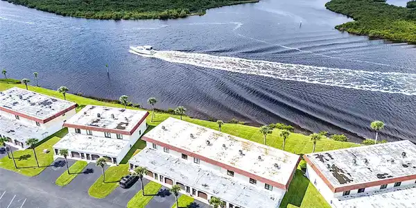 50 OCEAN PALM VILLA S