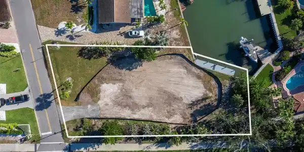 500 OUTRIGGER LANE
