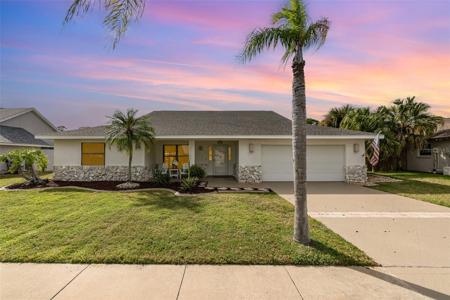 2185 SYKES CREEK