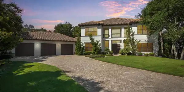 7 SPANISH OAKS COURT