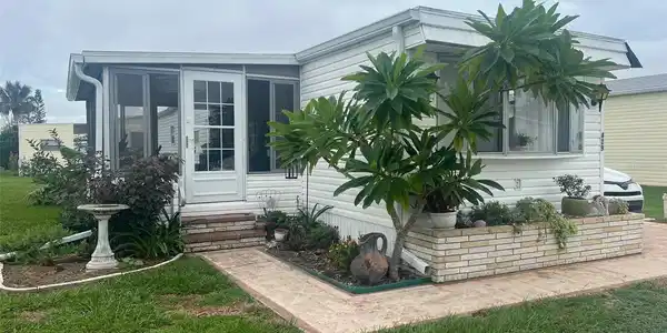 429 BOXWOOD DRIVE
