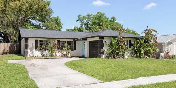 3016 SARAH DRIVE