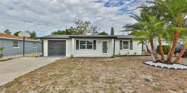 4131 CRESTFIELD AVENUE
