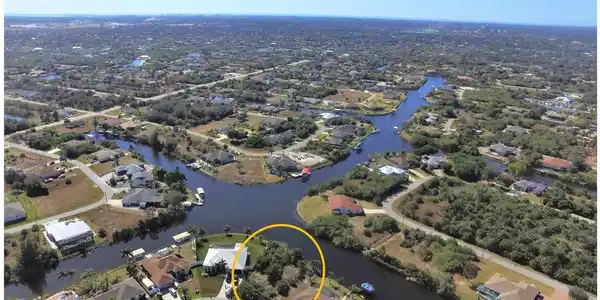 9490 SNAPPER CIRCLE