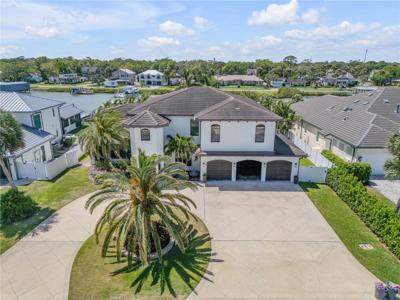 1212 COMMODORE DRIVE