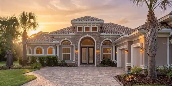 206 WILLOW OAK WAY
