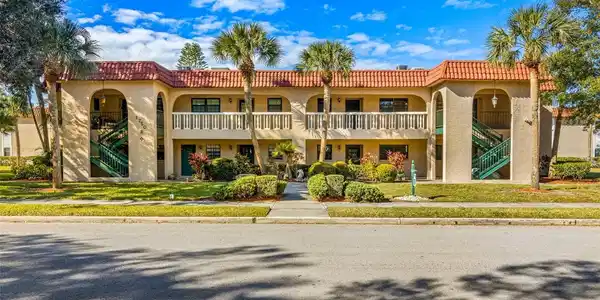 1750 BELLEAIR FOREST DRIVE