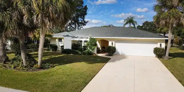 1341 PINEBROOK WAY