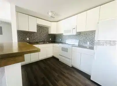 Image 4 Image 4