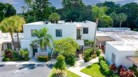 319 SPRINGDALE DRIVE