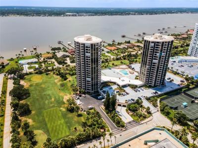 1 OCEANS WEST BOULEVARD