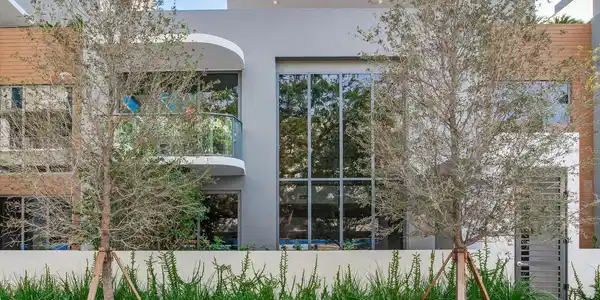 3020 W SANTIAGO STREET