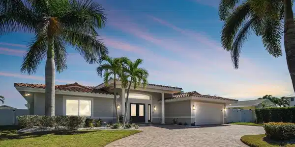 215 DRIFTWOOD LANE