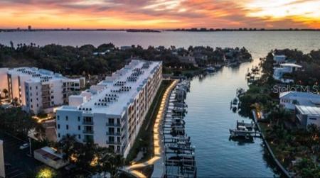 1709 N TAMIAMI TRAIL