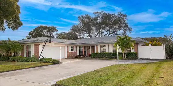 14589 ANCHORAGE CIRCLE