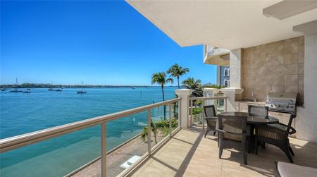 464 GOLDEN GATE POINT