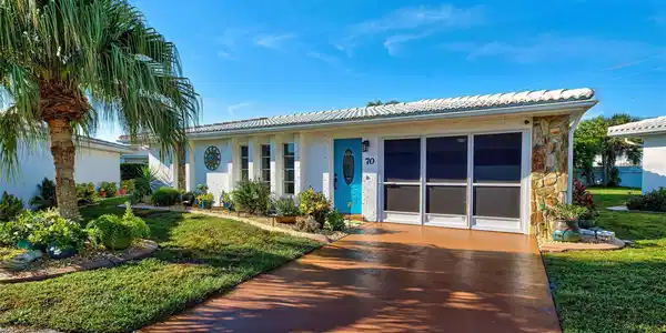 70 CIRCLEWOOD DRIVE