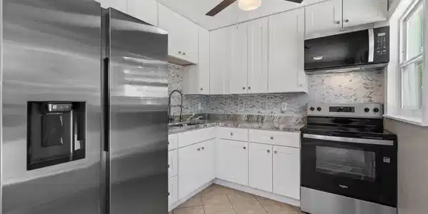 Image 4 Image 4
