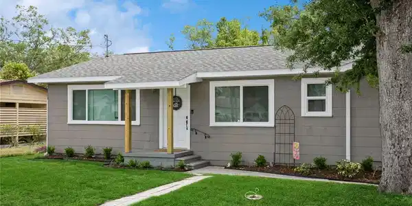 1813 5TH STREET W