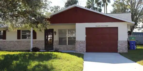 2408 VICTORY PALM DRIVE