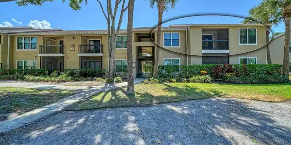 4024 CROCKERS LAKE BOULEVARD