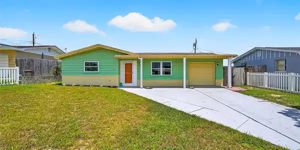 3432 BRIAR CLIFF DRIVE