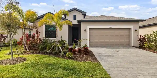 1505 SADDLEWOOD CIRCLE