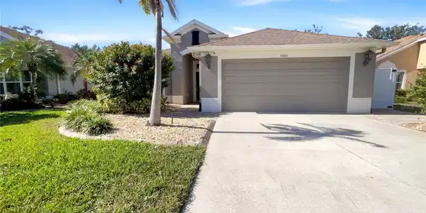 5305 LAYTON DRIVE