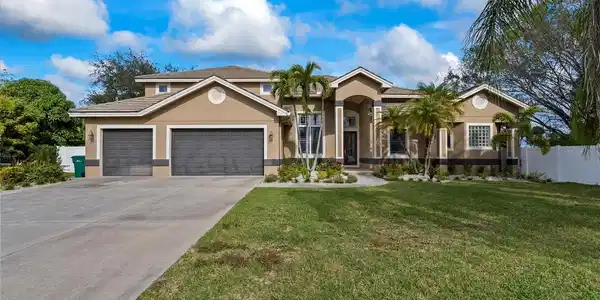 14733 TURNBERRY COURT