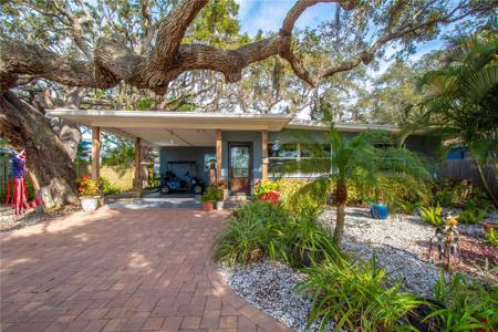 414 FLORIDA BOULEVARD